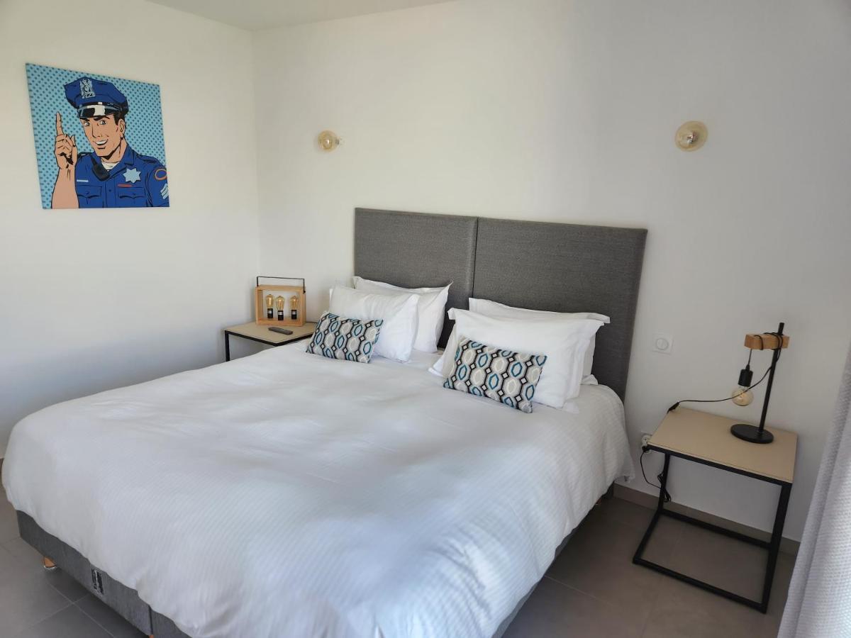Villa Home Holiday A Cala Rossa 里奇 外观 照片
