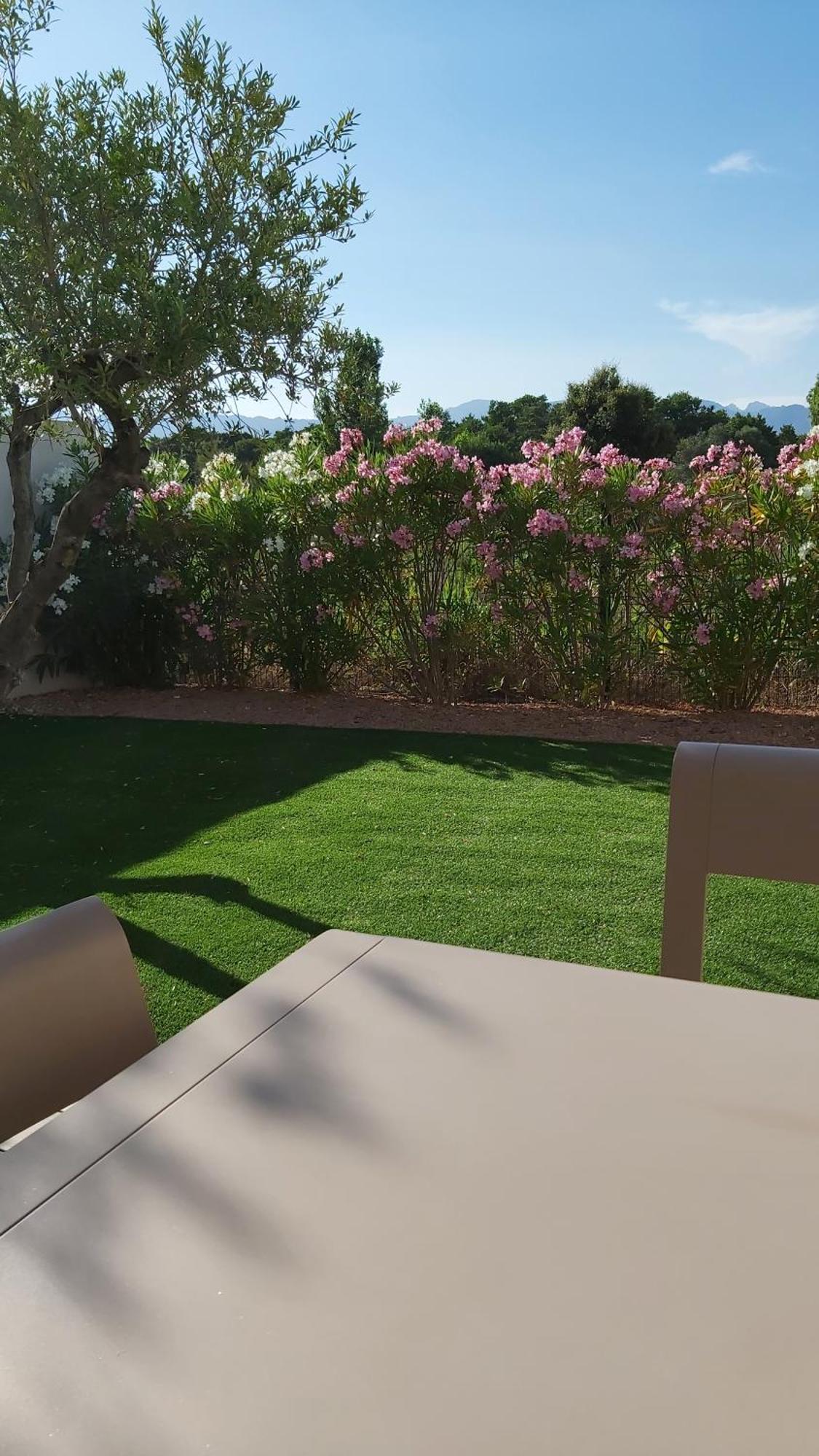 Villa Home Holiday A Cala Rossa 里奇 外观 照片