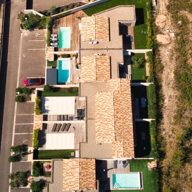 Villa Home Holiday A Cala Rossa 里奇 外观 照片